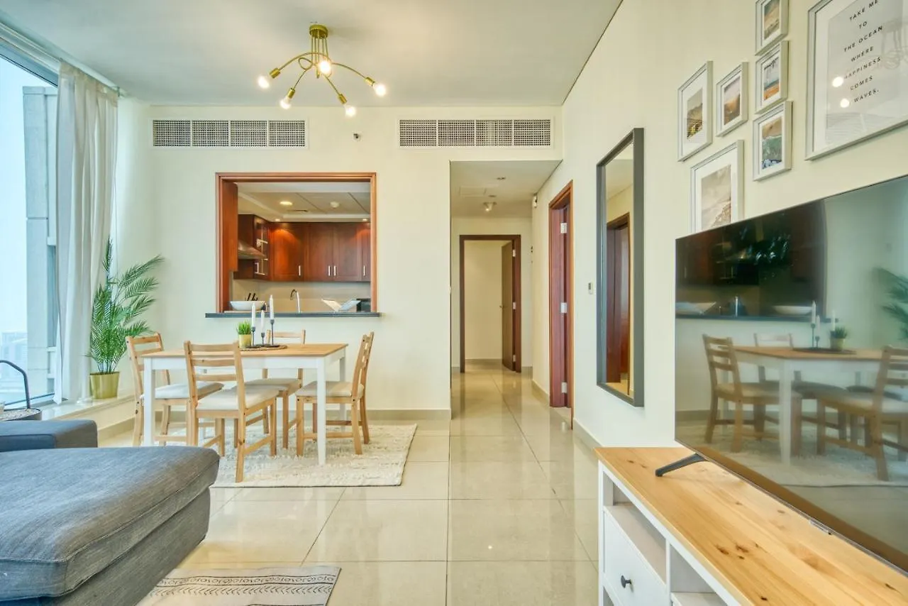 Apartment Monty Holiday Home - Cozy Penthouse With Burj Khalifa And Fountain View Dubai