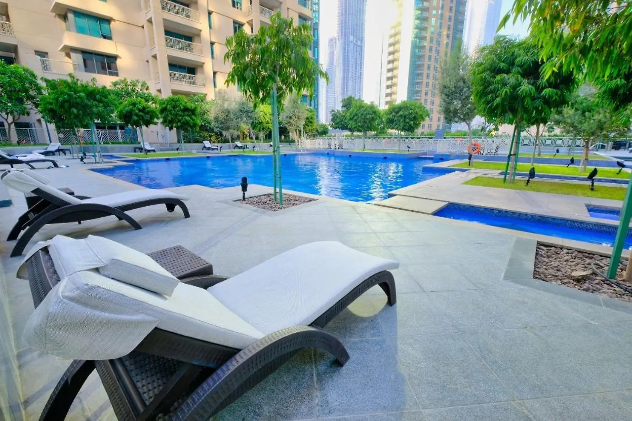 Monty Holiday Home - Cozy Penthouse With Burj Khalifa And Fountain View Dubái 0*,  Emiratos Árabes Unidos