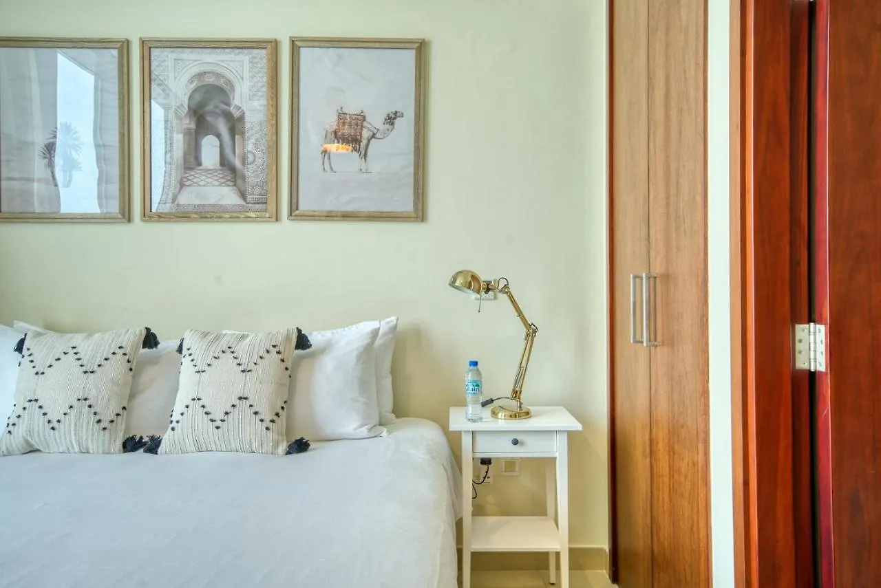 Apartamento Monty Holiday Home - Cozy Penthouse With Burj Khalifa And Fountain View Dubái Emiratos Árabes Unidos