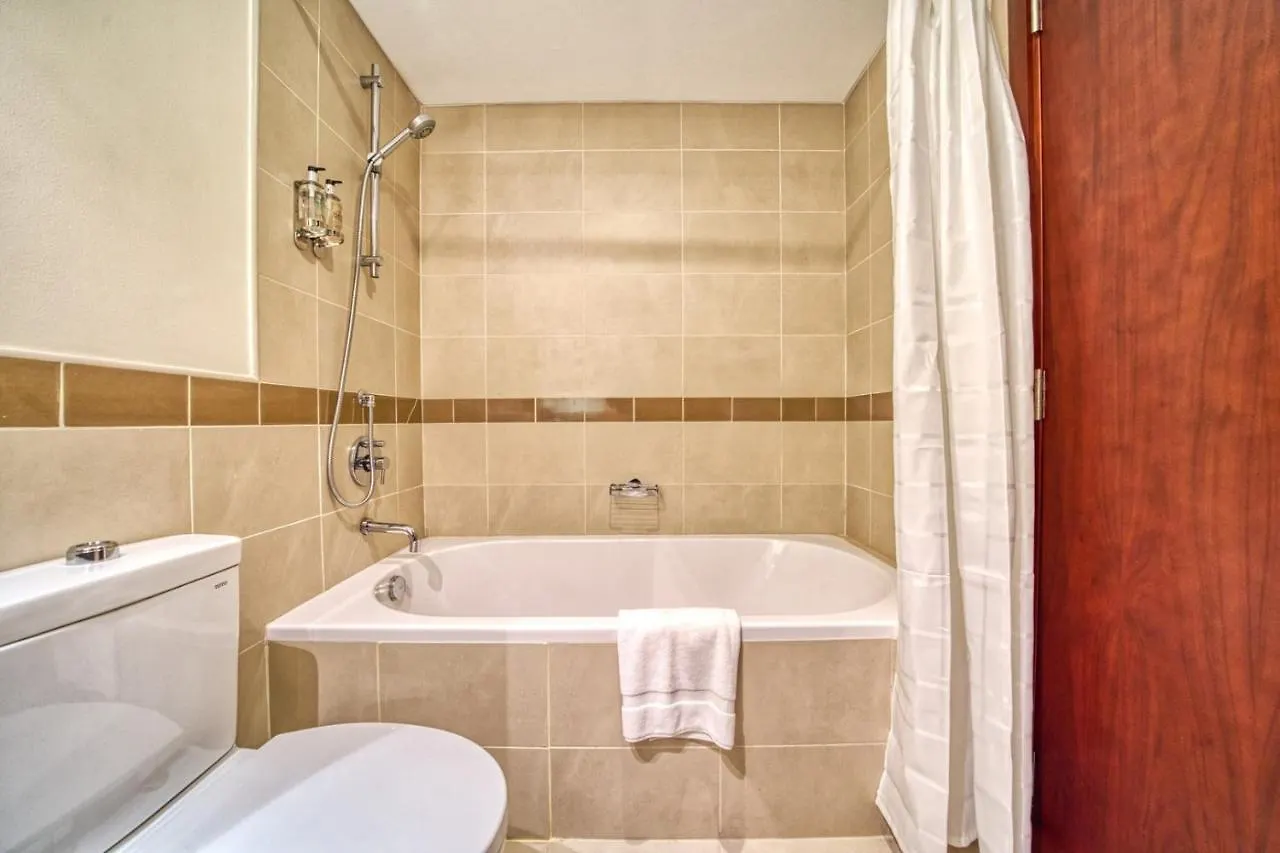 Apartamento Monty Holiday Home - Cozy Penthouse With Burj Khalifa And Fountain View Dubái