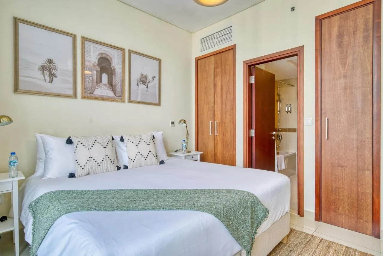 Monty Holiday Home - Cozy Penthouse With Burj Khalifa And Fountain View Dubai